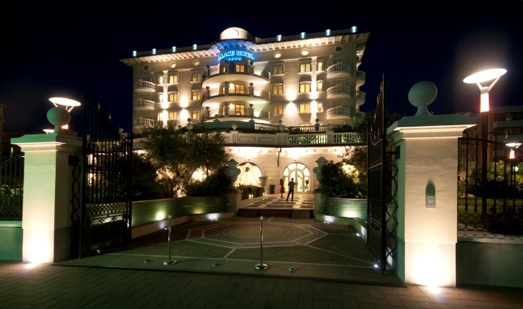 Palace Hotel 밀라노마리티마 외부 사진