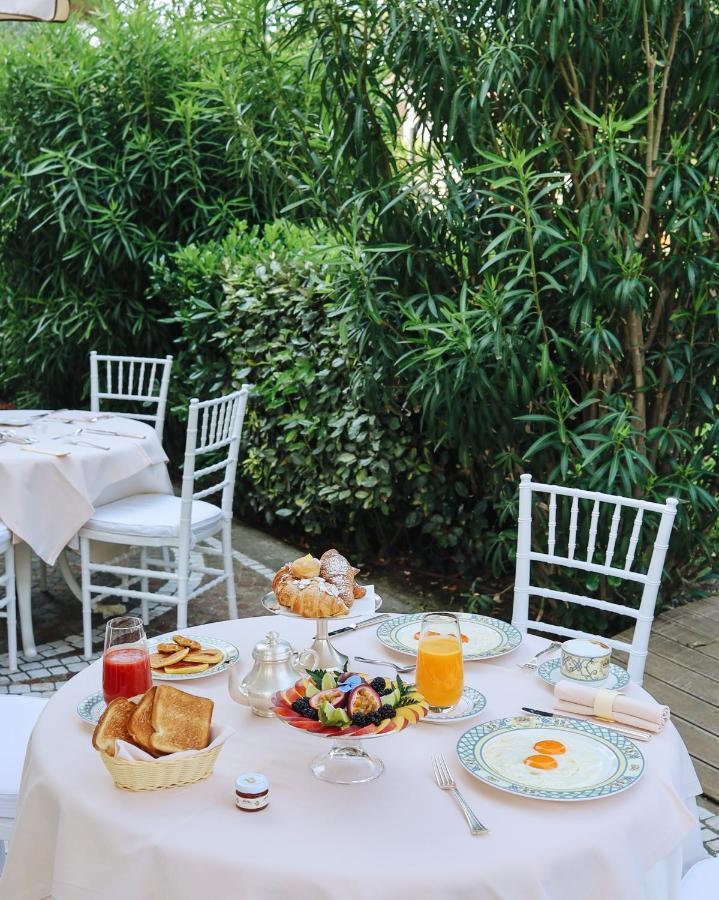 Palace Hotel 밀라노마리티마 외부 사진